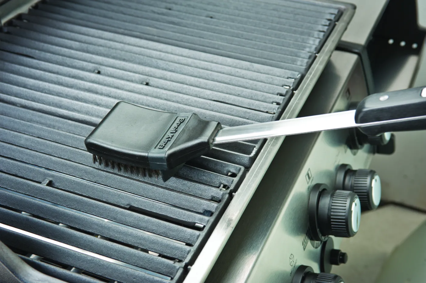 Gdzie można rozpalić grilla lub ognisko? Rzecznik PSP ostrzega