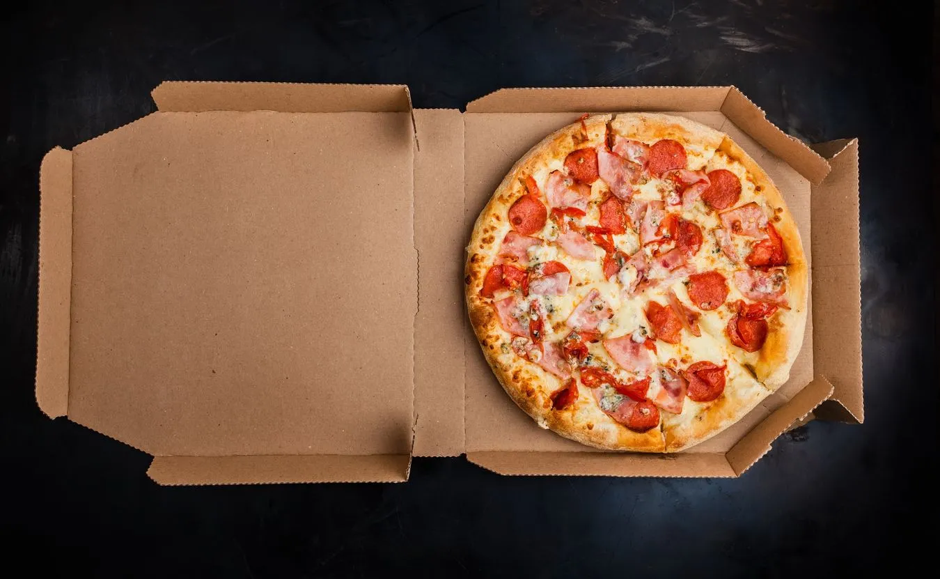 Pierwsza na świecie pizzeria obsługiwana przez robota. Tak wygląda przyszłość gastronomii?