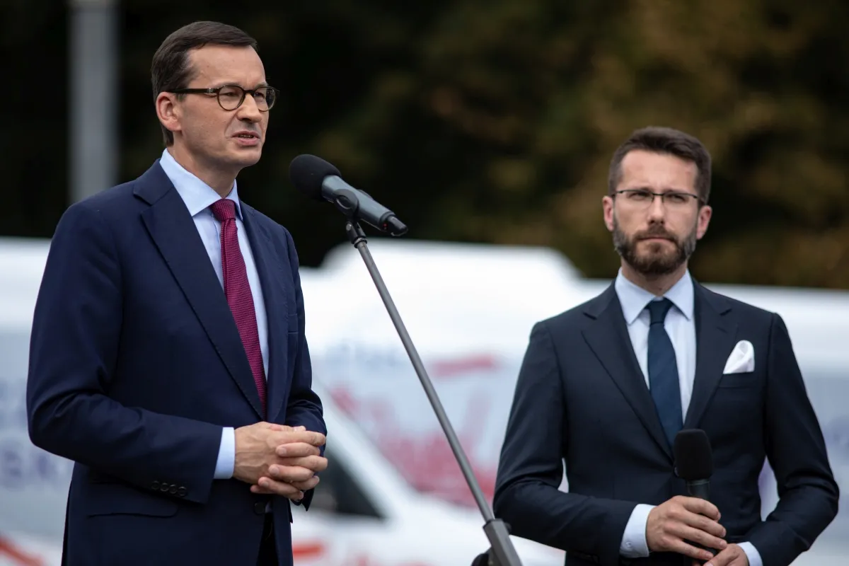 "Choroby wieku dziecięcego" Polskiego Ładu. Rzecznik PiS: "To masowa obniżka podatków"