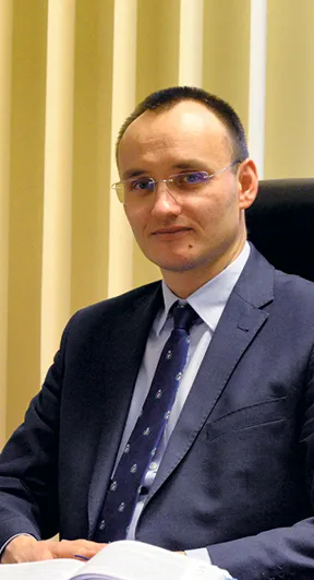 Mikołaj Pawlak przed komisją śledczą ds. Pegasusa. Gdzie obejrzeć transmisję?