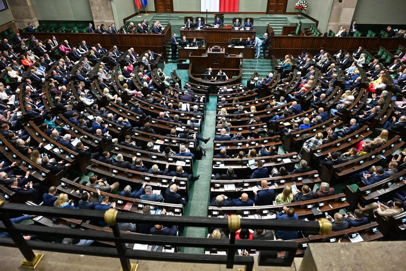 Trzecia Droga poza Sejmem, rząd traci większość. Jest najnowszy sondaż wyborczy