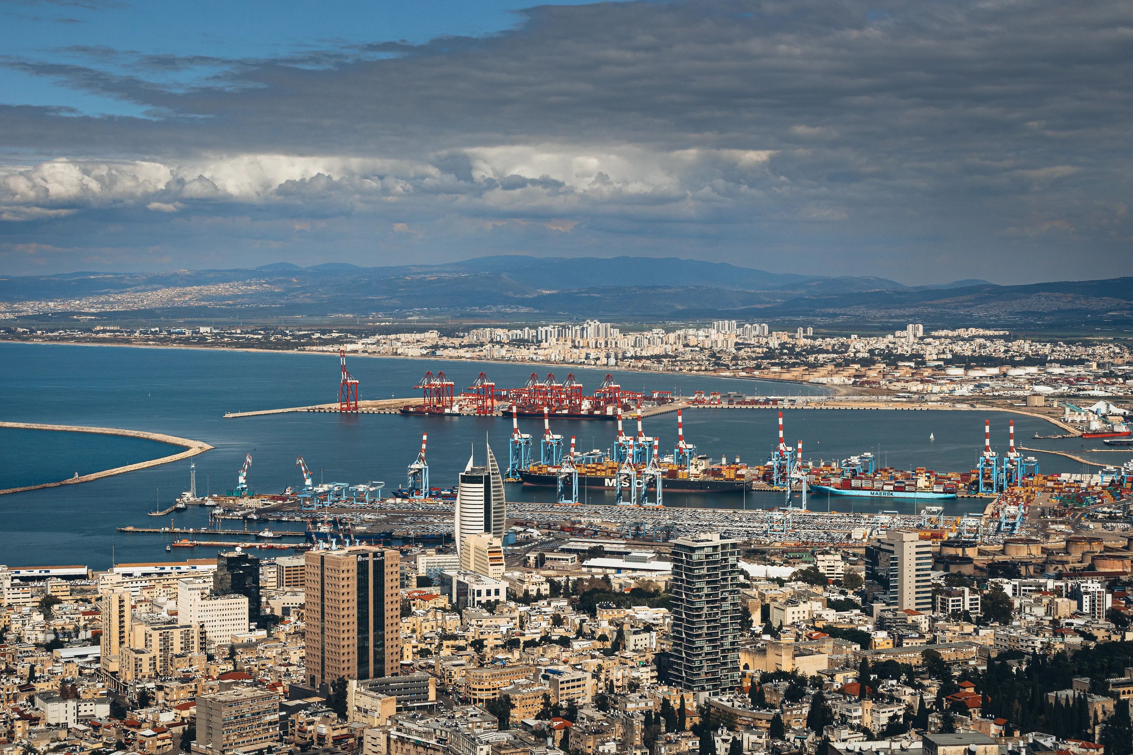 Izrael kupuje od Rosjan kradzione zboże z Ukrainy. Kijów grozi konsekwencjami