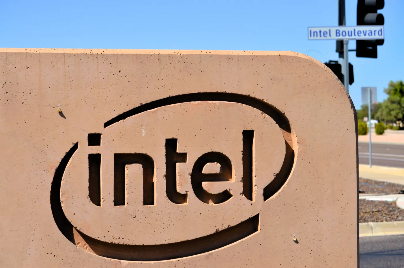 Historyczna zmiana na giełdzie. Pionier chipów wyrzucony z indeksu Dow