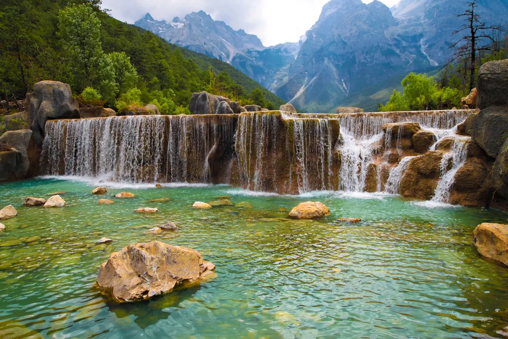 Chiny: masowe protesty w Kunming przeciw budowie fabryki