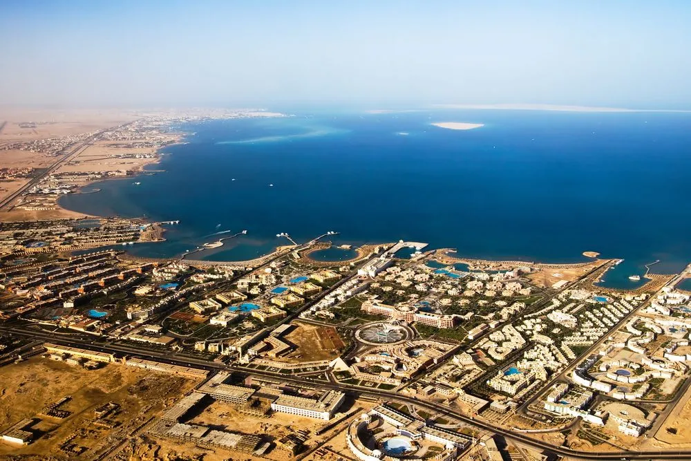 Zamieszki w Egipcie: wojna może zakłócić transport ropy