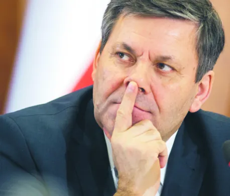 Piechociński chce przekonać rolników do zakończenia protestów