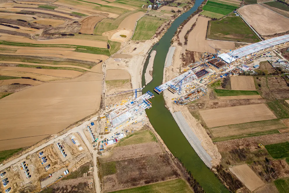 Budowa A4 odroczona? KIO zgodziła się z zarzutami do przetargu