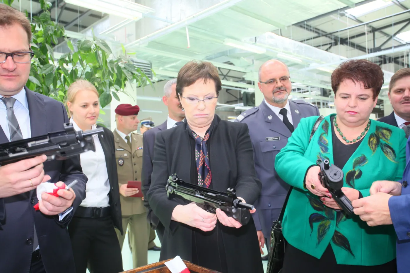 1840614-otwarcie-nowej-siedziby-radomskiej.jpg