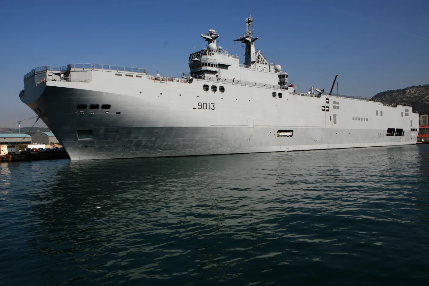 Zarabianie nie ma granic – Francja sprzedaje technologie NATO Rosji