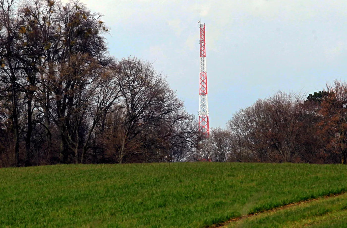 2138327-wieza-obserwacyjna-strazy-granicznej.jpg