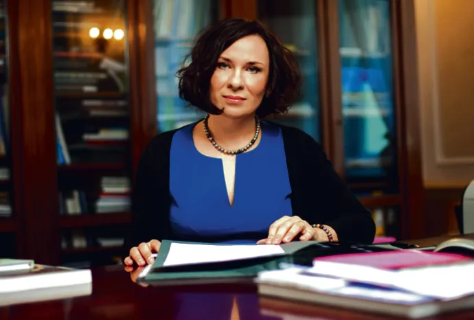 2216332-monika-smolen-bromska-podsekretarz.jpg