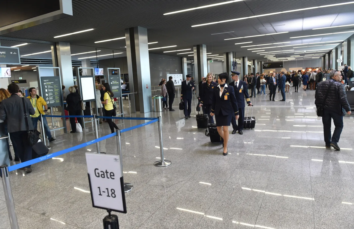 2322775-nowy-terminal-na-lotnisku-w-balicach.jpg