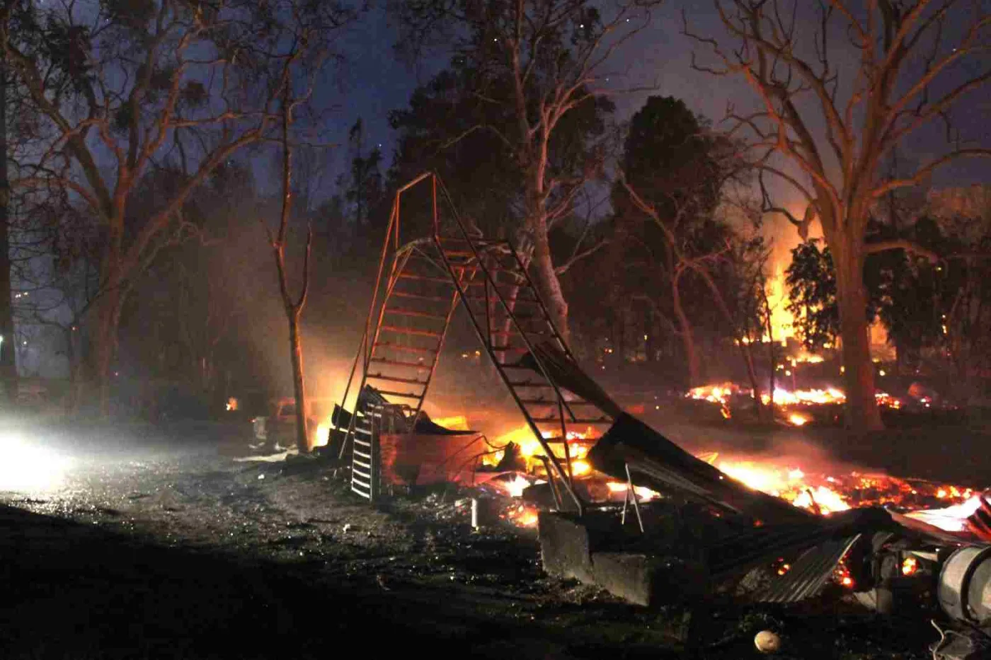 Kalifornia w ogniu. Ewakuowano już 82 tysiące osób