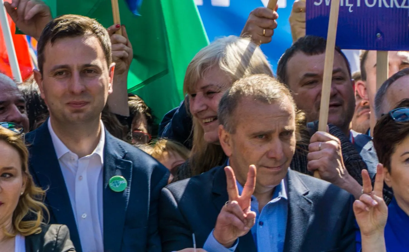 Schetyna nie musi przepraszać Zalewskiej za słowa o okradaniu PCK