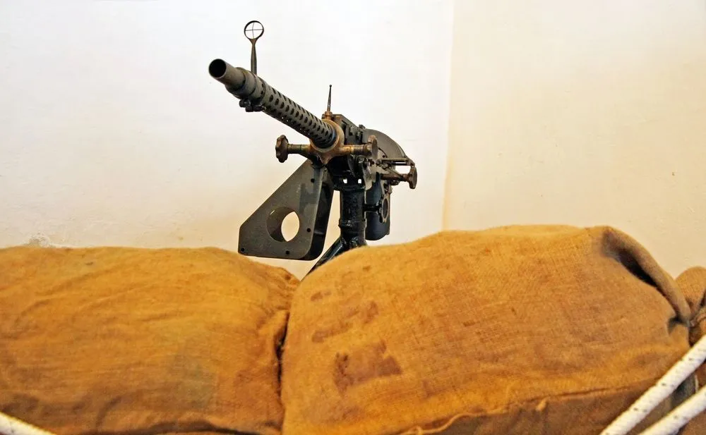 Ukraina - proces wycofania broni może być wstrzymany