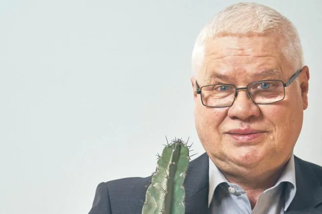 4359041-jerzy-hausner-polityk-i-ekonomista.jpg