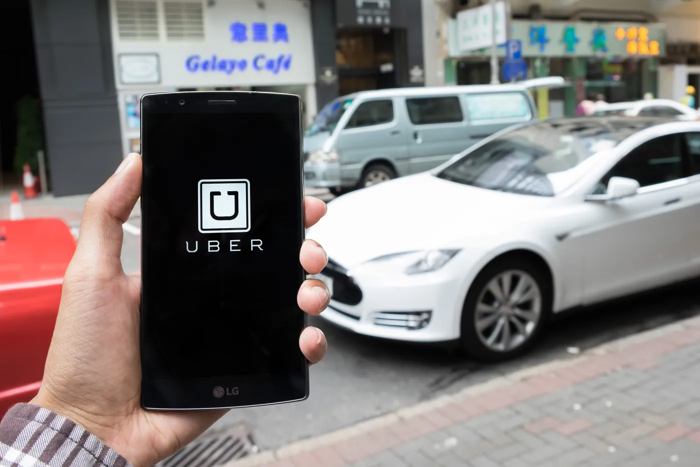 "Lex Uber". Do 80 tys. zł kary dla pośrednika usług przewozu osób