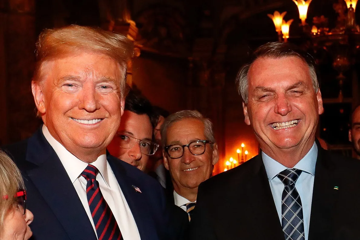 Prezydent Brazylii zakażony koronawirusem? W zeszłym tygodniu spotkał się z Trumpem