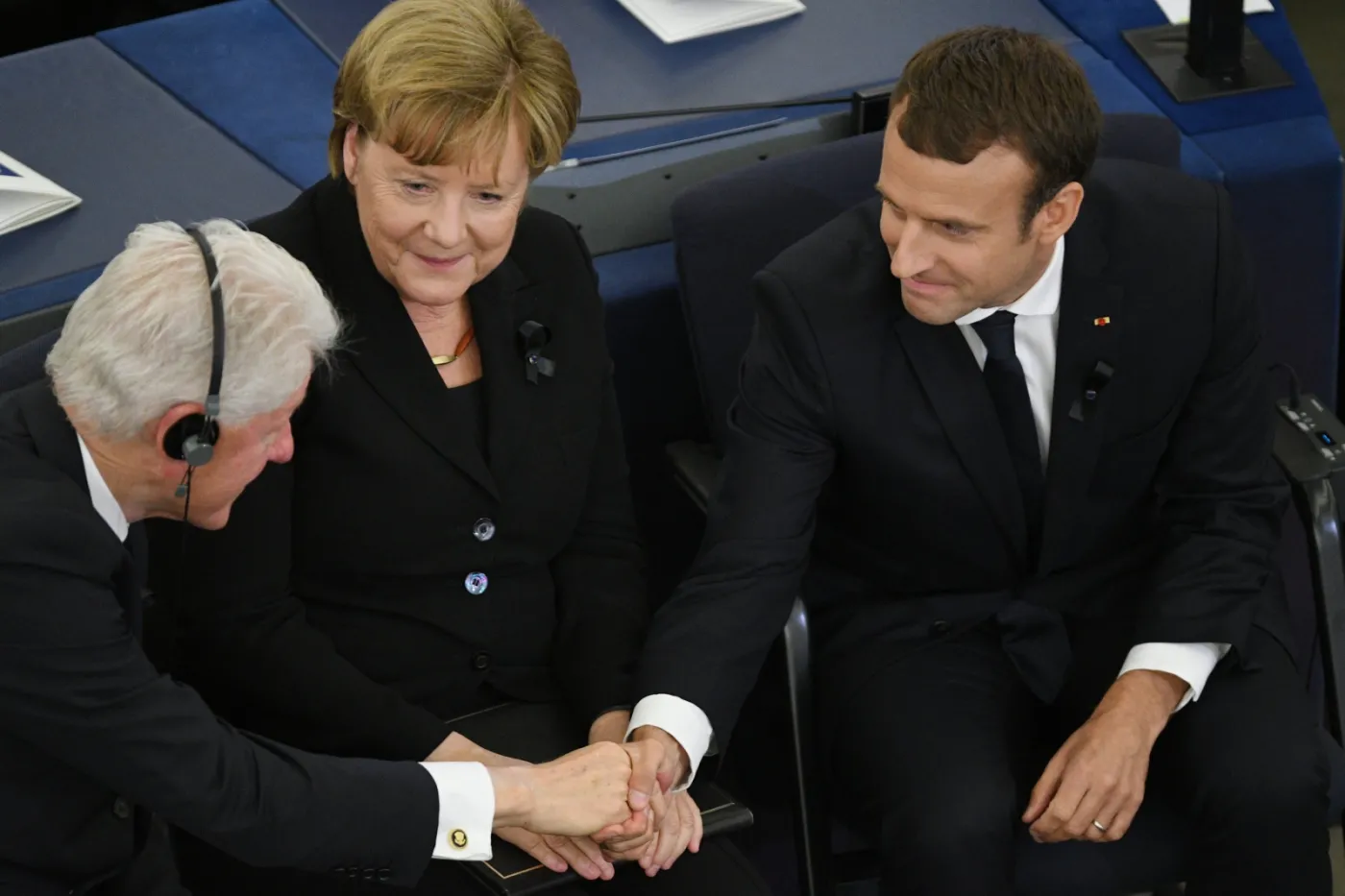 3006306-bill-clinton-sciska-dlon-emmanuela.jpg