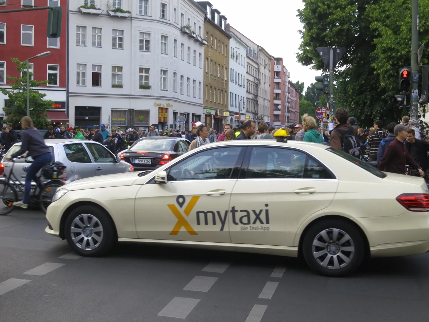 Usługa myTaxi wchodzi do Polski. Warszawa pierwszym miastem w Europie