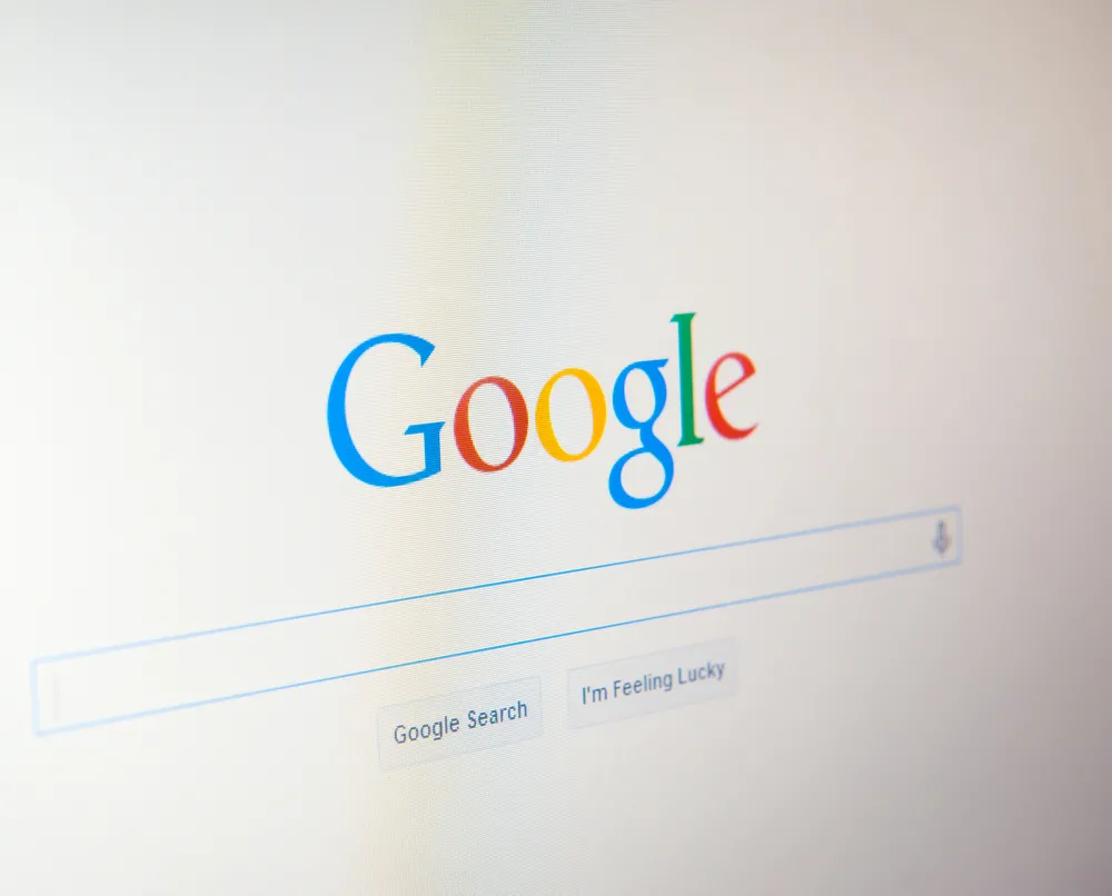 Woś: Nie samym Google'em żyje człowiek [RECENZJA]