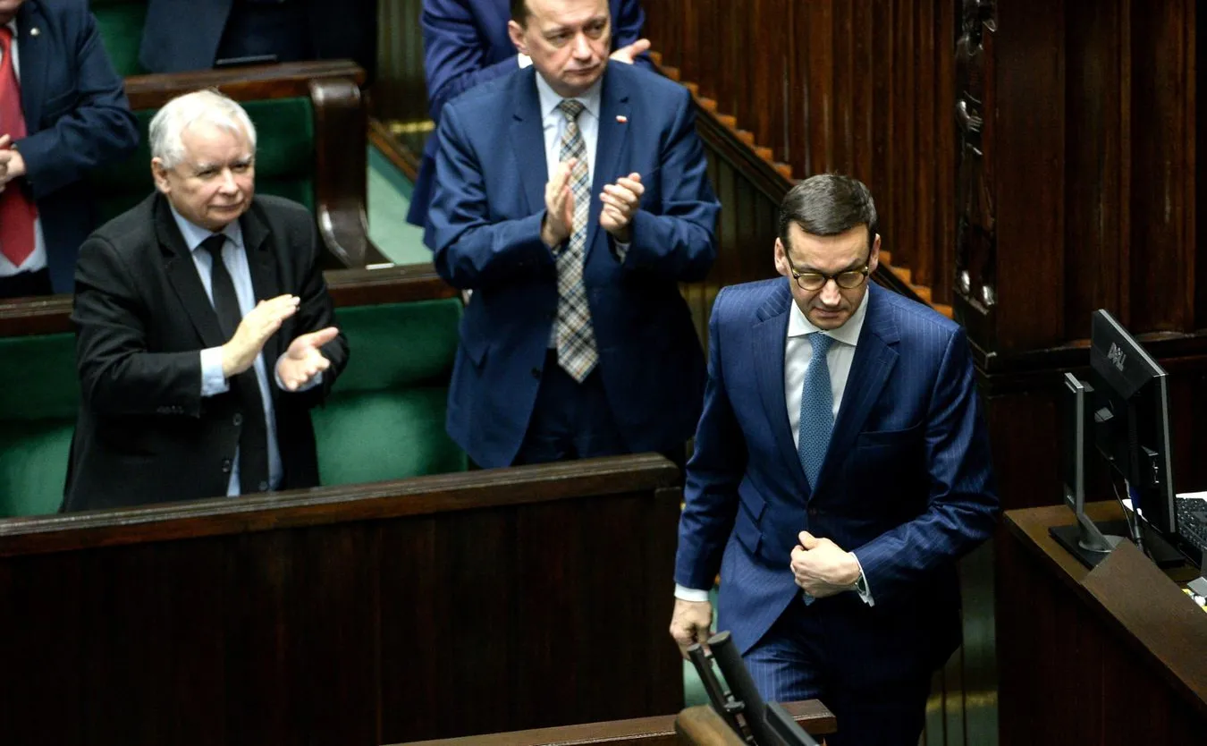 Rekonstrukcja, jakiej jeszcze nie było. Co tak naprawdę oznaczają zmiany w rządzie?
