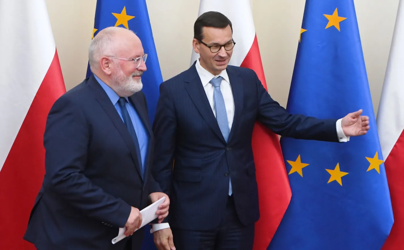 Grillowanie Warszawy z uśmiechem na ustach. W interesie Polski jest jak najszybsze głosowanie w Radzie UE