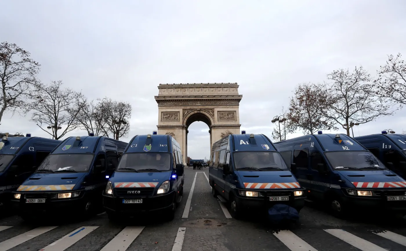 Ponad 4,5 tys. zatrzymanych od początku protestów "żółtych kamizelek"