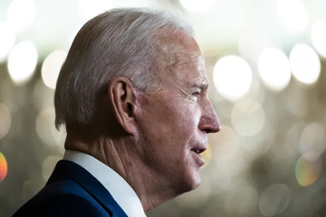 Biden broni pakietu pomocowego o wartości 1,9 bln USD