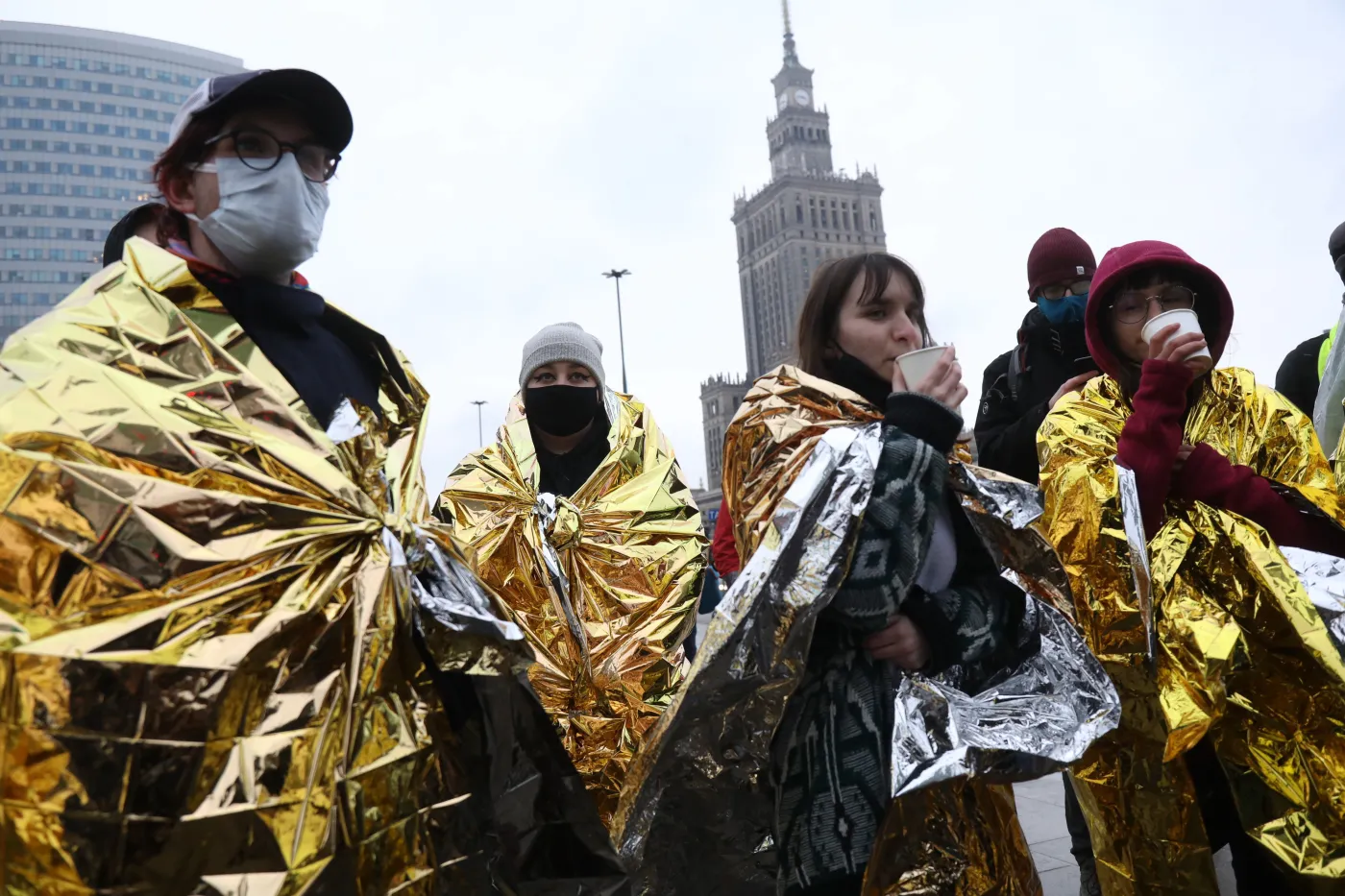 Zakończył się protest Extinction Rebellion w Warszawie. Aktywiści dobrowolnie zeszli z jezdni