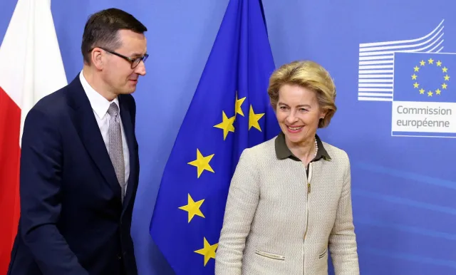 Przedłużający się pat wokół planu odbudowy wymaga od Polski radykalnego kroku [OPINIA]