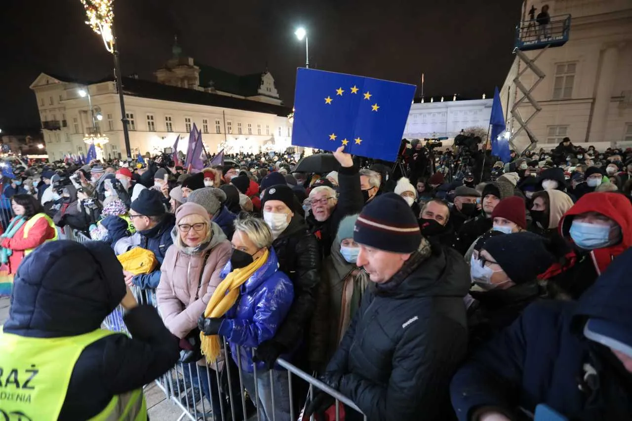 Lex TVN wraca z przytupem. Nawet w PiS nie ma przekonania, że wejdzie w życie
