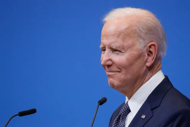Biden i von der Leyen: Wzywamy Rosję do zakończenia brutalnego ataku na Ukrainę
