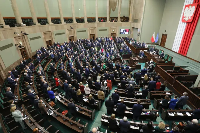 Ustawa o obronie ojczyzny. Drugie czytanie projektu, zgłoszono poprawki