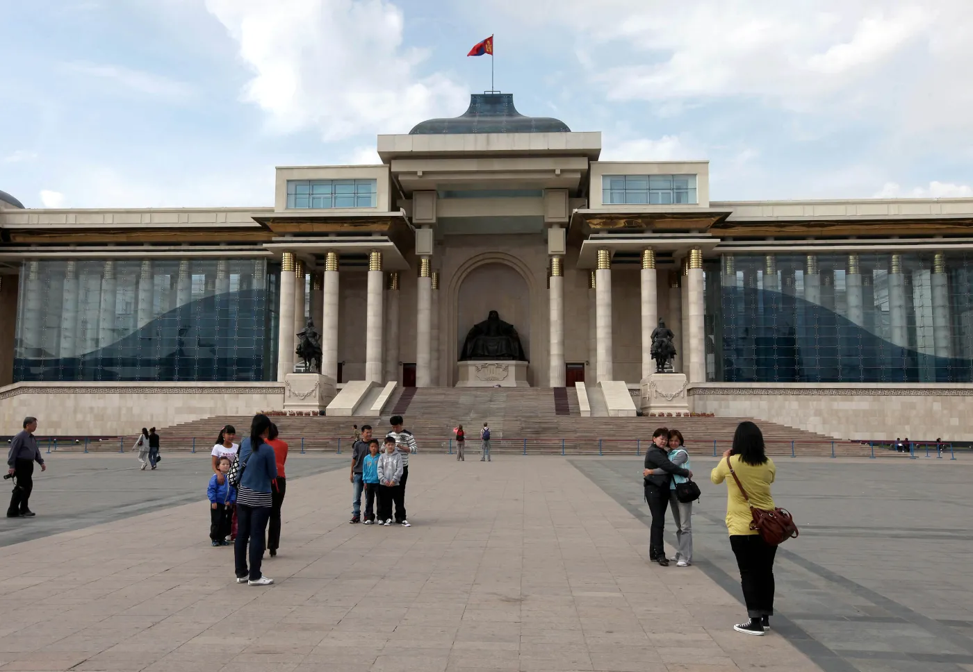 Rosja używa mniejszości narodowych jako "mięsa armatniego"? Były prezydent Mongolii rzuca oskarżenia