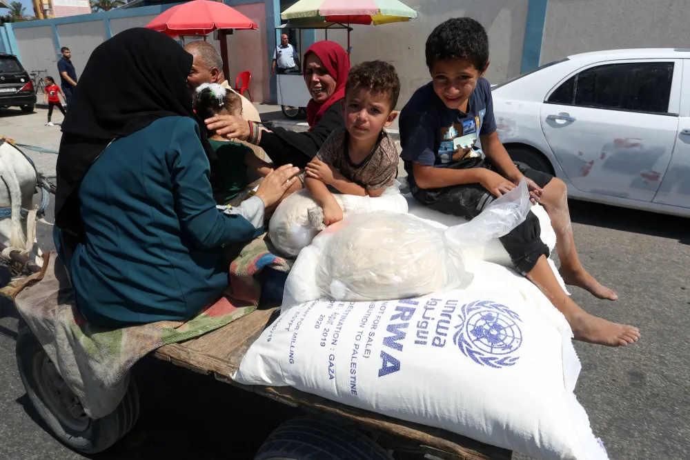 ONZ ostrzega, że operacje humanitarne w Strefie Gazy zakończą się w ciągu 48 godzin z powodu braku paliwa
