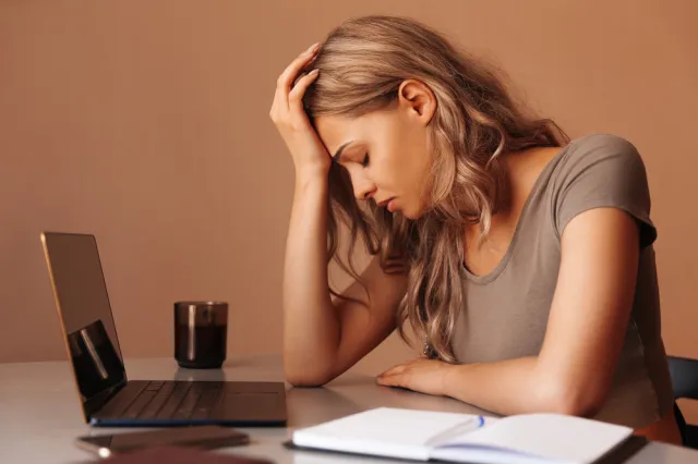 Problemy z wolnym od pracy z powodu siły wyższej. Czego może żądać pracodawca?
