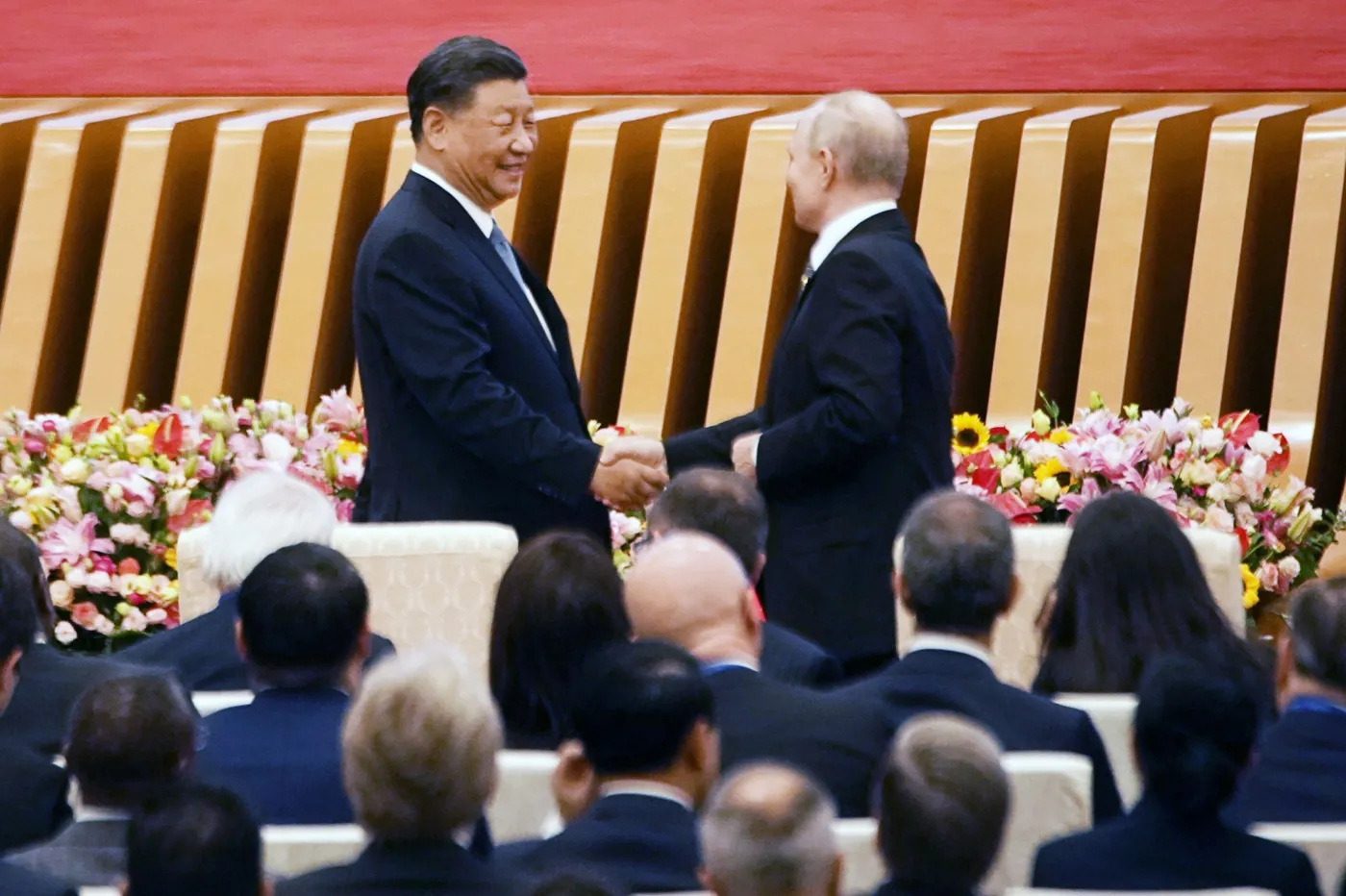 Omijanie sankcji. Unijne restrykcje nie podobają się Chinom