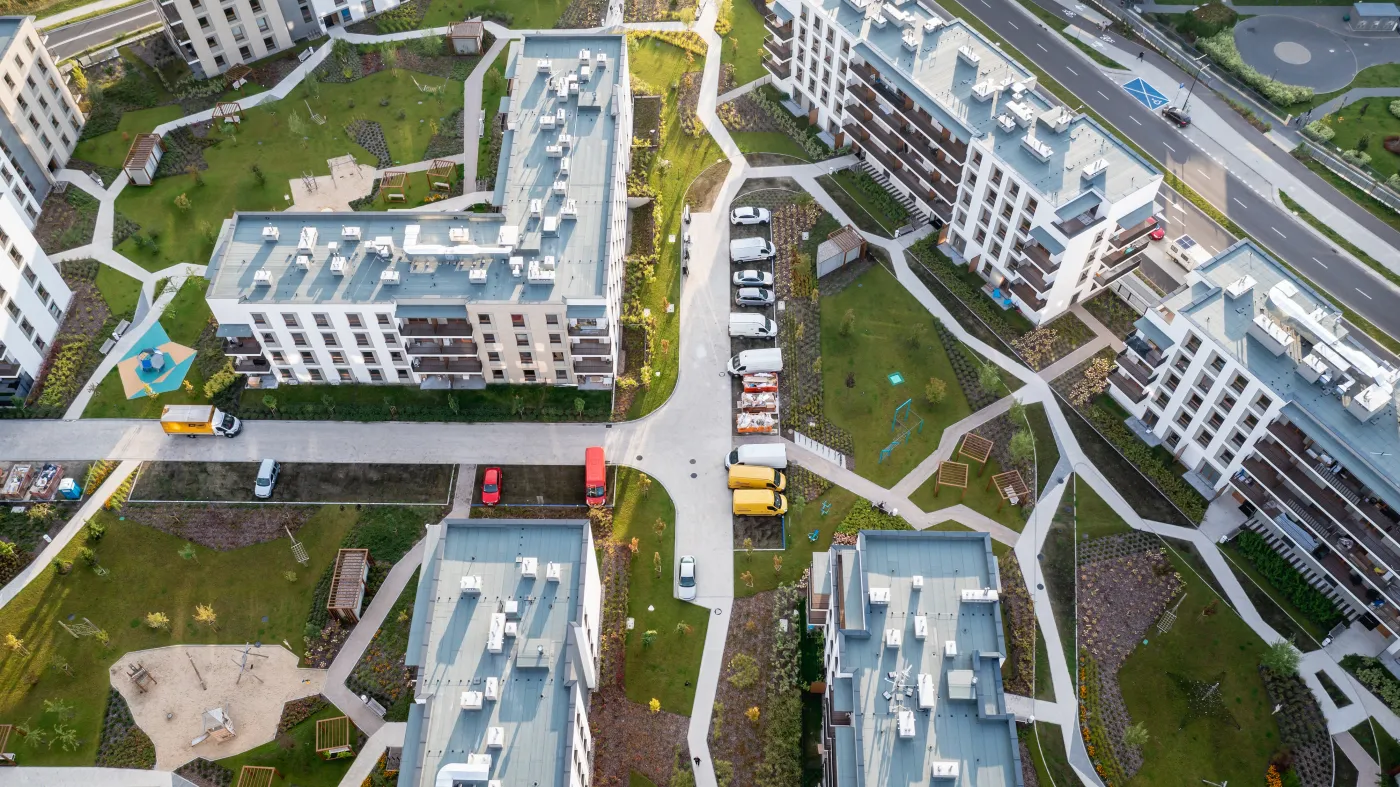 Przepisy o patodeweloperce miały być od 1 kwietnia. Jest opóźnienie. Winne place zabaw?