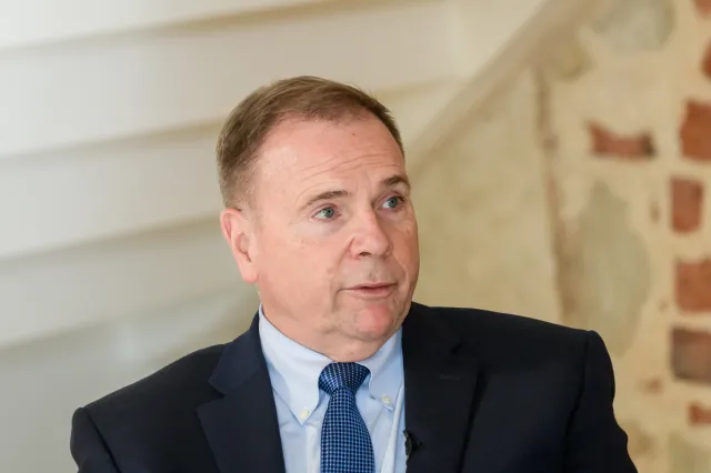 Generał Hodges: Celem Rosji jest rozbicie NATO