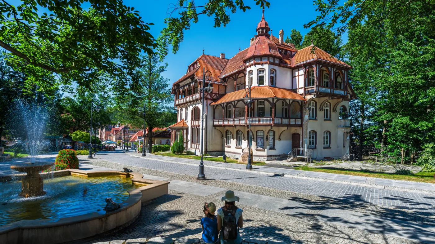 Sezonowa podwyżka w sanatoriach. Od maja zapłacisz nawet kilkaset złotych więcej