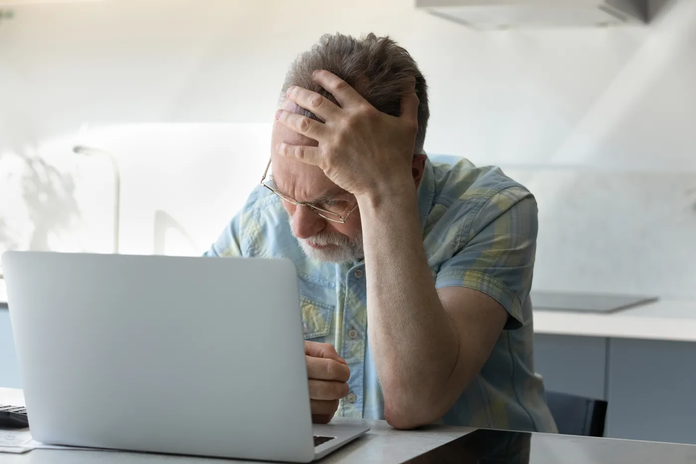 Coraz więcej seniorów z odmowami o przyznanie renty wdowiej. Są problemy z przepisami