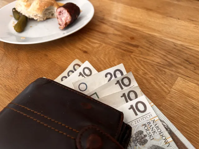 Emerytura na koncie już nie co miesiąc, a co trzy. ZUS szykuje zmiany