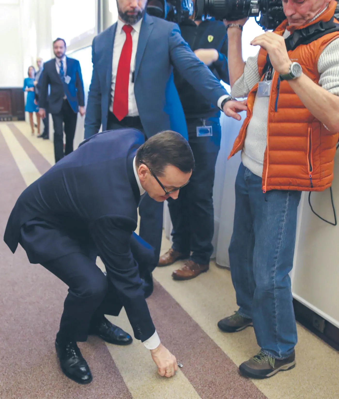 Komu zostanie więcej w portfelu, czyli podatkowe manewry PiS