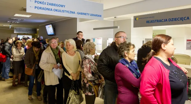 NFZ podał najnowsze dane o kolejkach. Do tych specjalistów nie ma już wolnych terminów