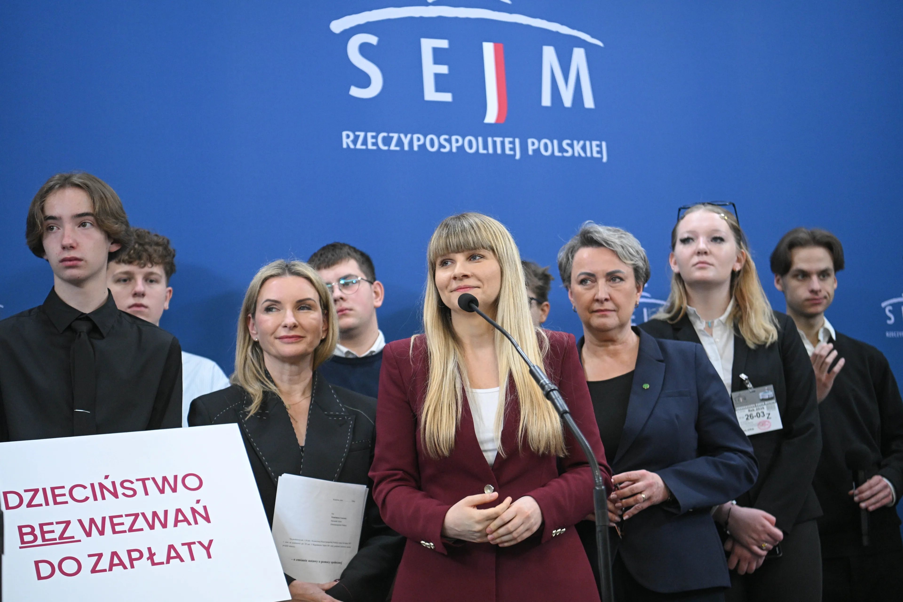 Dzieci nie zapłacą za pobyt dorosłych w DPS. Koniec kuriozalnych przepisów o pomocy społecznej