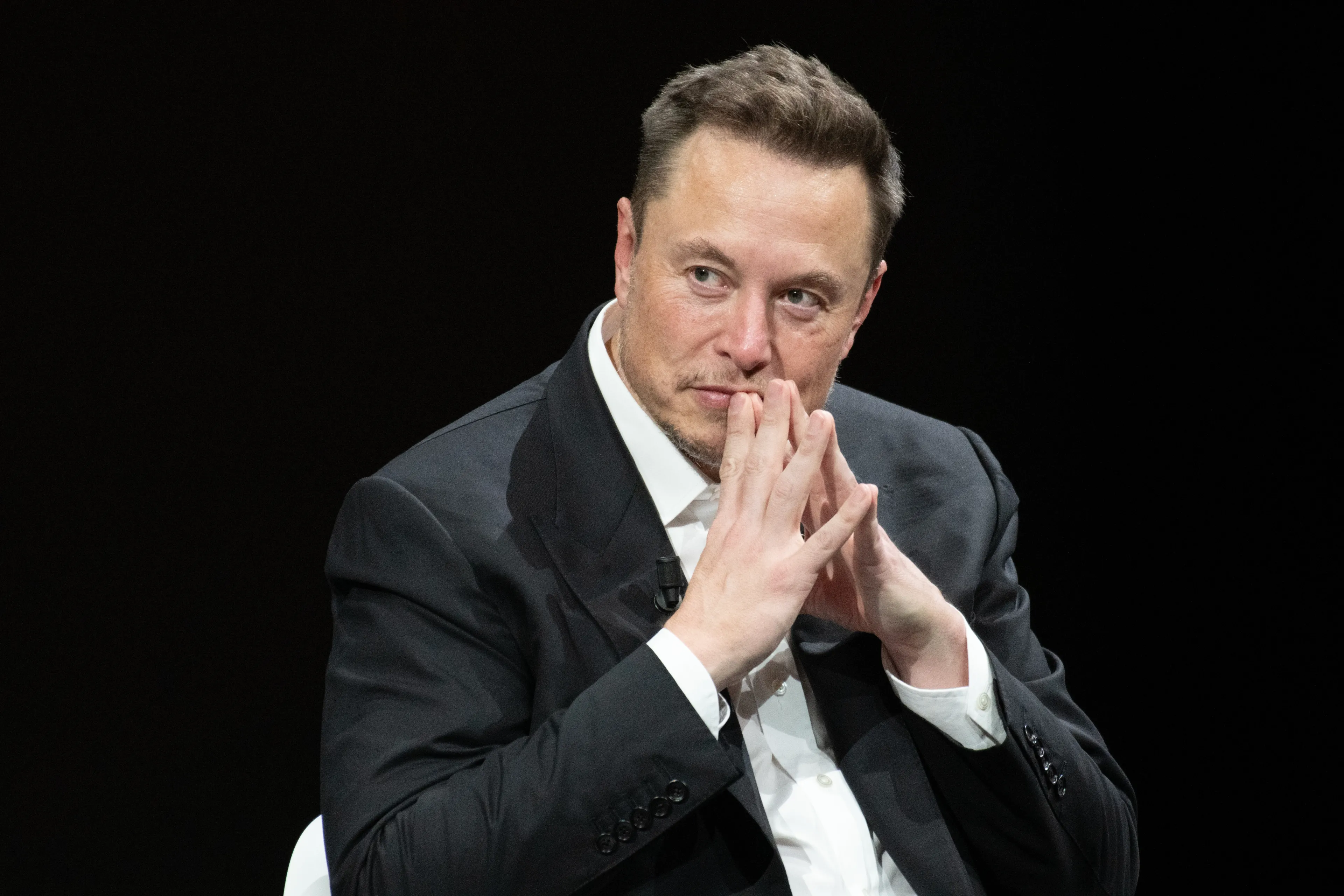 Musk ignoruje wezwanie francuskiej prokuratury. Śledztwo ws. X trwa