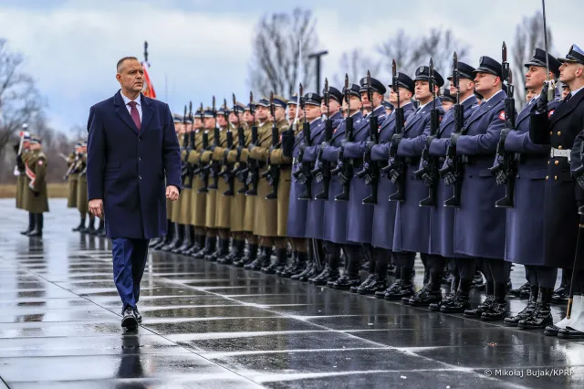 Za kilka lat może nas nie być, Panie Prezydencie. Komentarz o SAFE