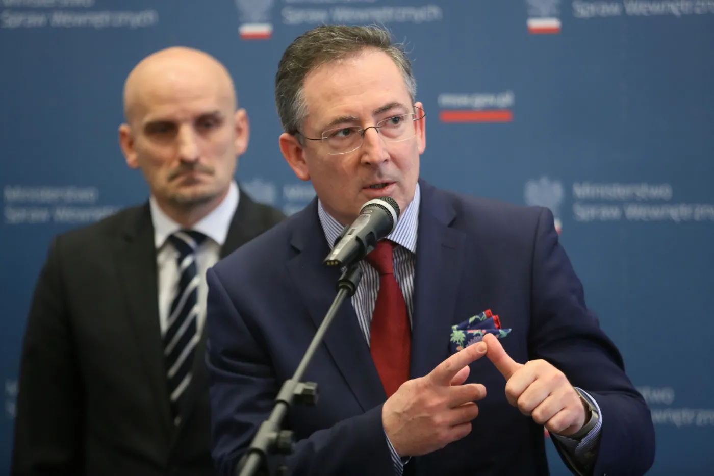 Briefing prasowy Bartłomieja Sienkiewicza. Fot. PAP/Leszek Szymański 
