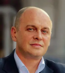 2224133-dariusz-romanczuk-partner-zarzadzajacy.jpg
